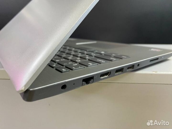 Ноутбук Lenovo AMD E2 / 4GB + SSD 128GB / Radeon