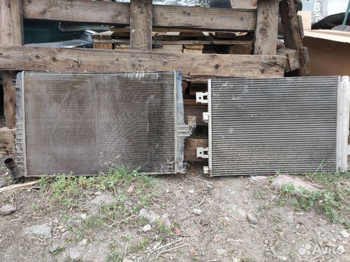Радиатор охлаждения и кондиционера на LADA largus