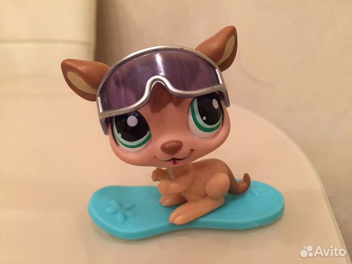 Littlest pet shop кенгуру-сноубордист