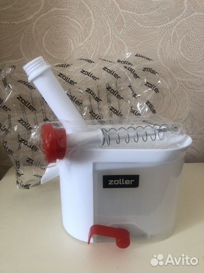 Приспособление для удаления косточек из ягод