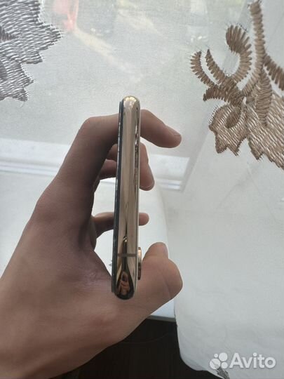 iPhone Xs Max, 64 ГБ