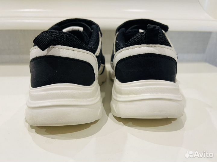 Кроссовки KDX