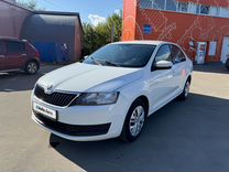 Skoda Rapid 1.6 AT, 2017, 99 000 км, с пробегом, цена 1 590 000 руб.