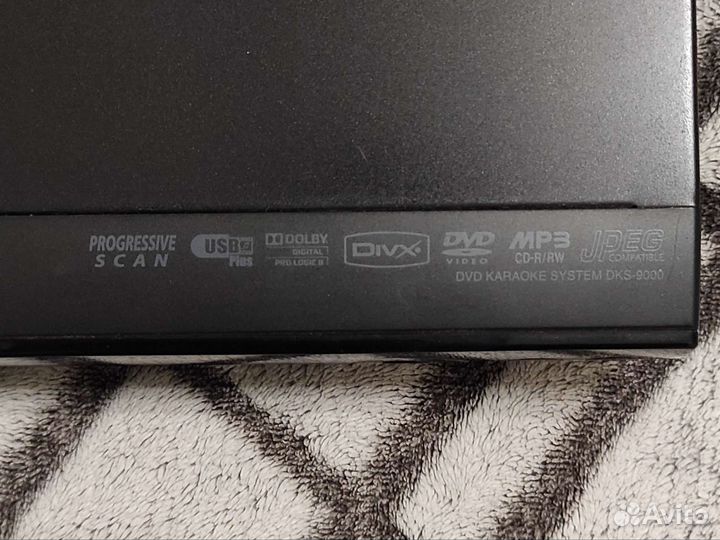 DVD-плеер с караоке LG DKS-9000