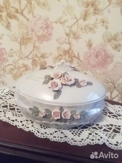 Фарфоровая шкатулка СССР