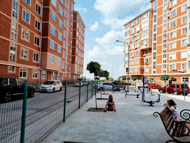 2-к. квартира, 64,7 м², 4/9 эт.