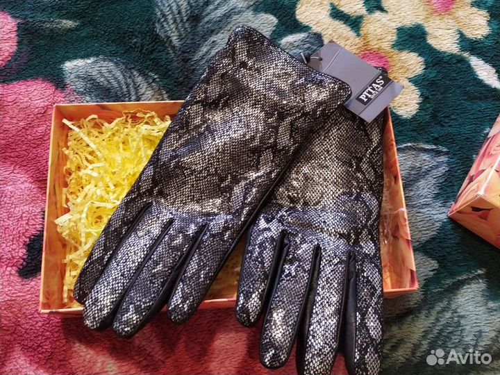 Перчатки женские кожаные новые