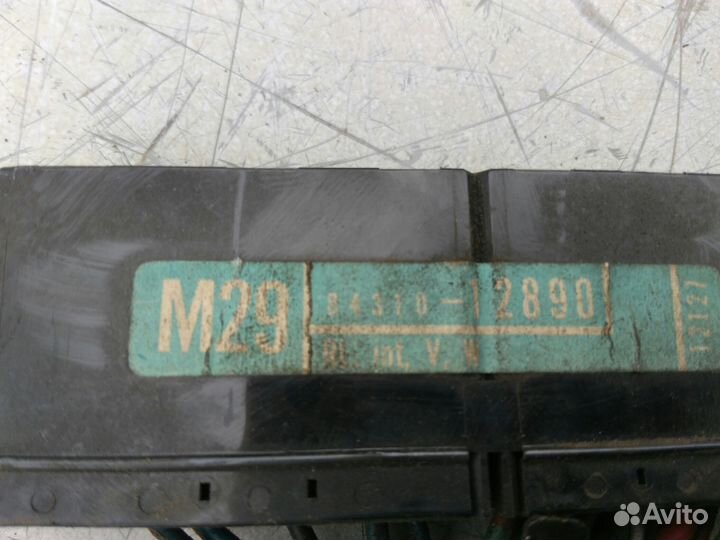 Подрулевые переключатели Toyota Corolla E90