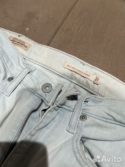 Джинсы женские levis