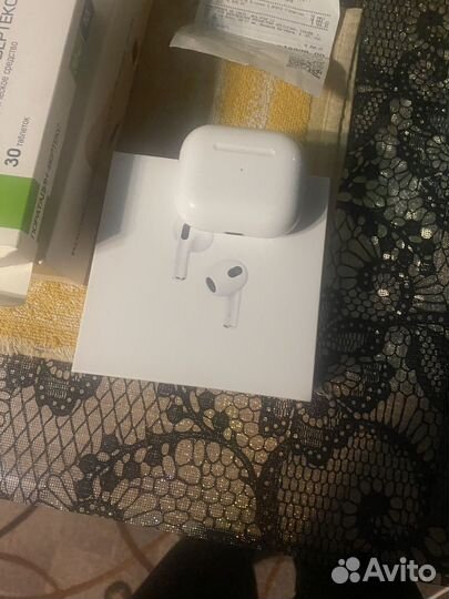 Наушники earpods