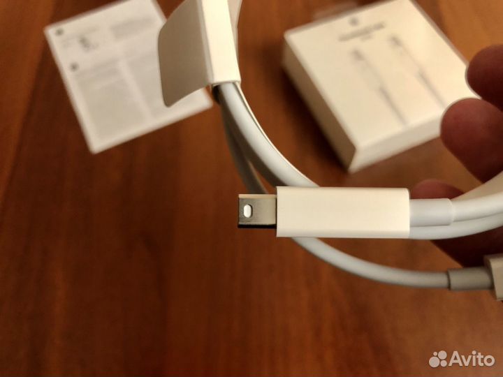 Apple Thunderbolt Cable (2 m)