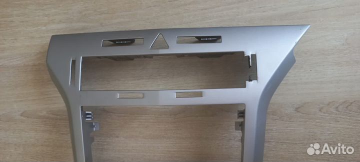 Рамка центральной консоли Опель Астра Н