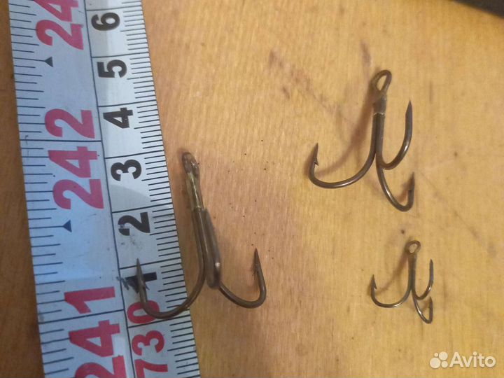 Крючки тройники