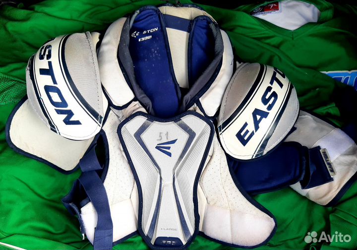 Нагрудник хоккейный взрослый Easton