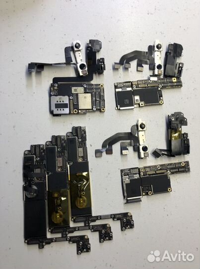 Запчасти Экран/ Плата/iPhone/Xiaomi/Samsung/Honor