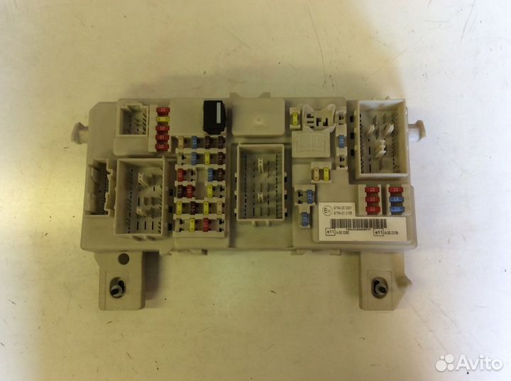 Блок предохранителей салонный Форд Фокус 2 / Ford