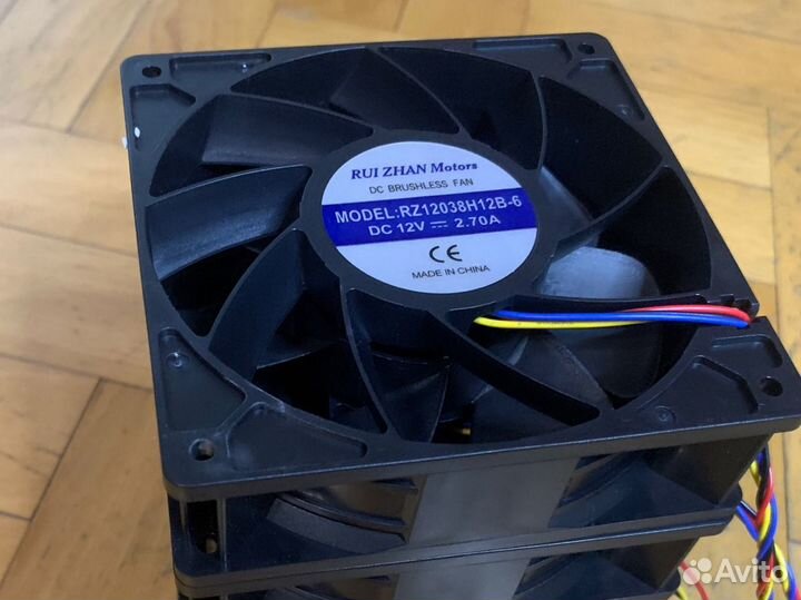 Вентилятор/Кулер 2.7A для асика