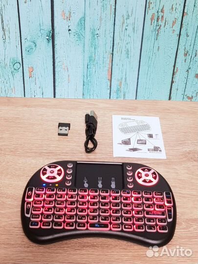 Беспроводная клавиатура с тачпадоми подсветкой