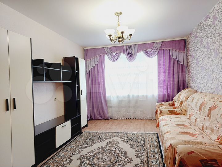 2-к. квартира, 52 м², 6/10 эт.