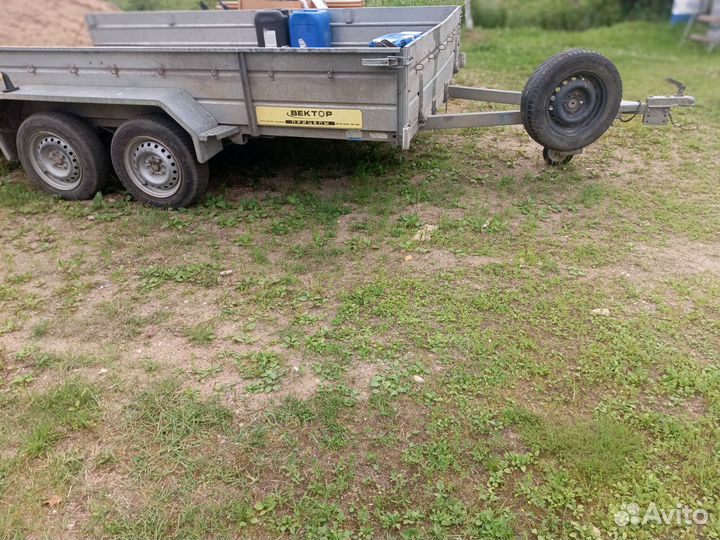 Автоприцеп двухосный легковой Вектор лав 81013A