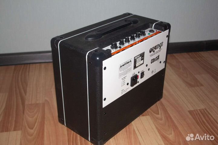 Комплект гитара + комбоусилитель + аксессуары