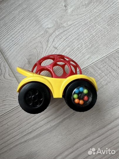Машинка Oball Развивающие игрушки
