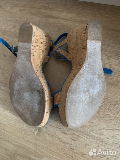 Босоножки женские на танкетке 38 р-р