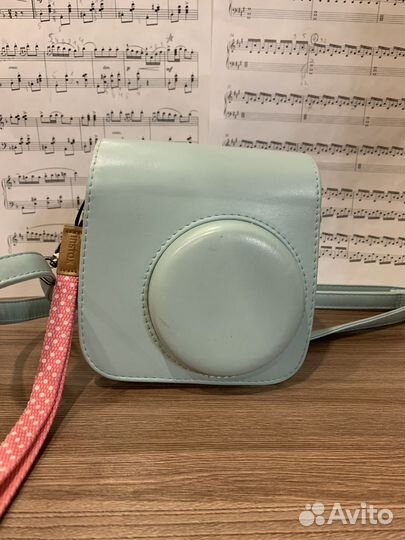 Instax Mini 9 Картриджный фотоаппарат