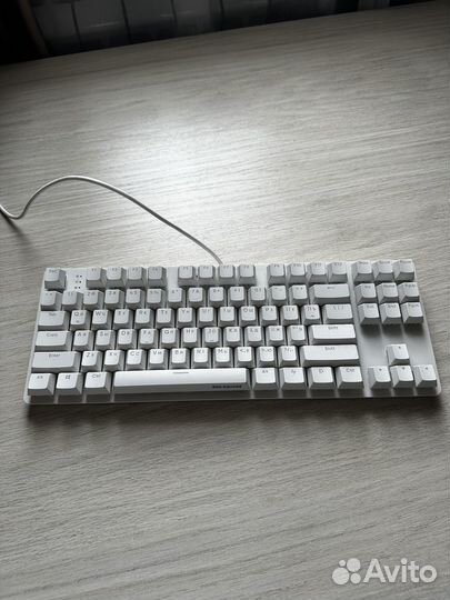 Red Square Keyrox tkl