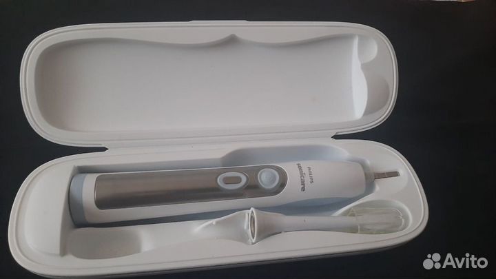 Электрическая зубная щетка Phillips Sonicare