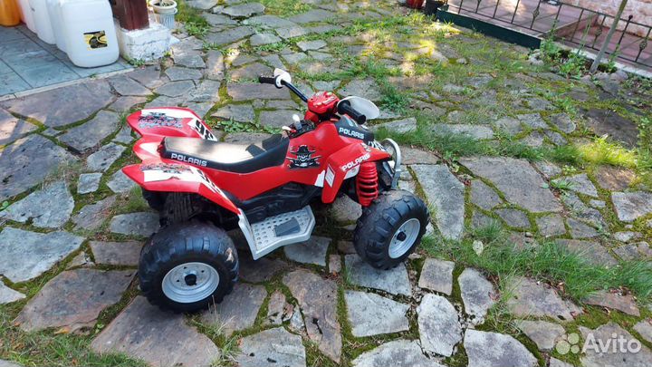 Квадроцикл Peg Perego Polaris