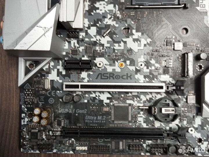 Материнская плата AM4 Asus B450M Не рабочая