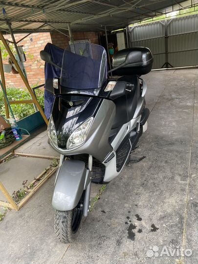 Ямаха х макс 250