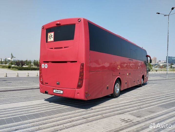 Туристический автобус Scania K380, 2012