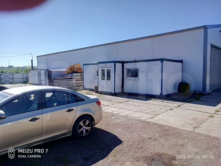 Гараж, > 30 м²