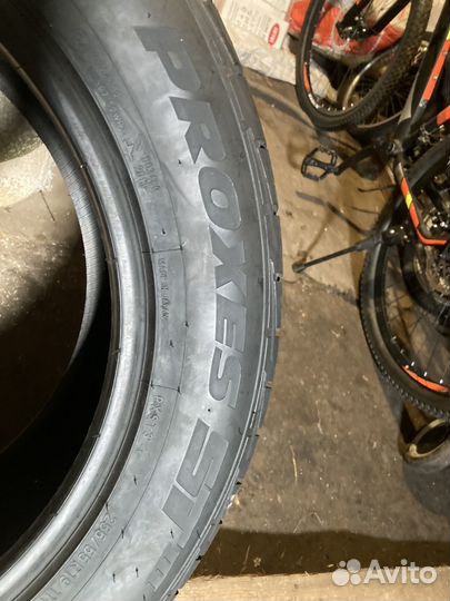 Toyo Proxes ST III 255/55 R19