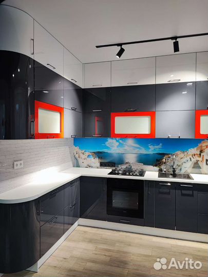 Стеклянные фартуки с фотопечатью в Калининграде