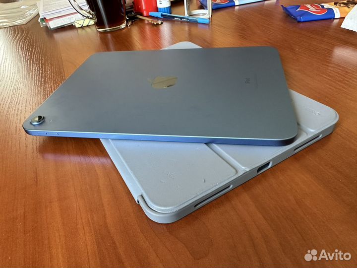 iPad 10.9 2022 64gb wi-fi blue