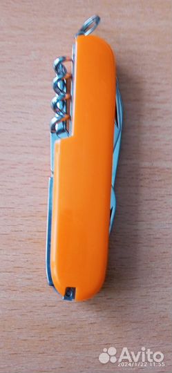 Нож складной туристический многофункциональный