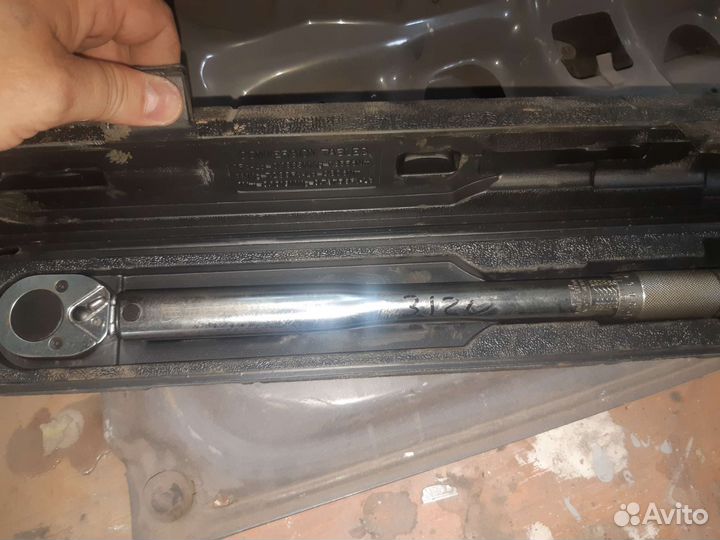 Динамометрический ключ бу