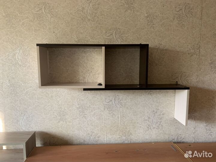 Полка настенная