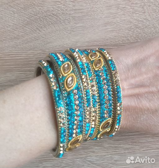 Комплект из 6 браслетов, 6 цветов