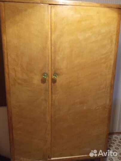 Шкаф Шифоньер старинный СССР