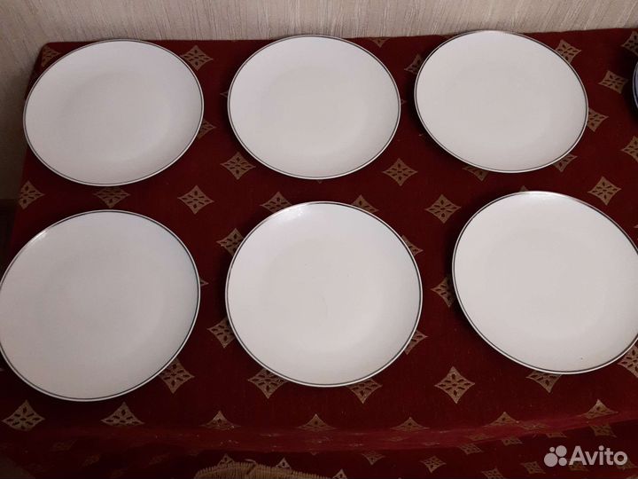 Столовая посуда фарфор 24см