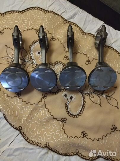 Поршни Опель мокка 1.8