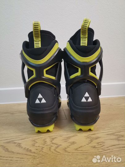 Лыжные ботинки fischer 39