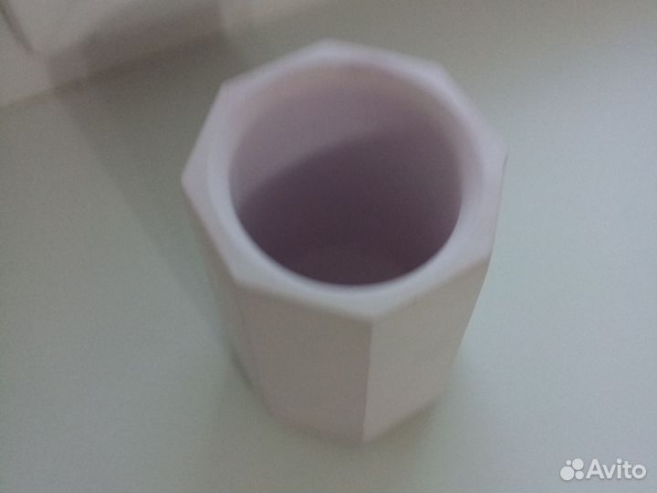 Стаканчик для ручек карандашей из гипса