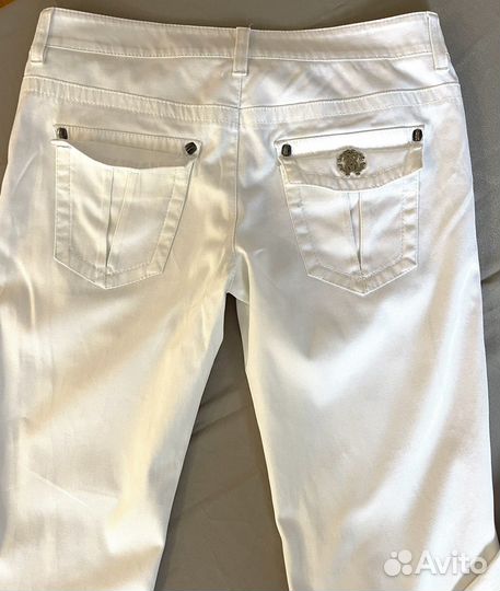 Женские белые джинсы Италия Манго Roberto Cavalli