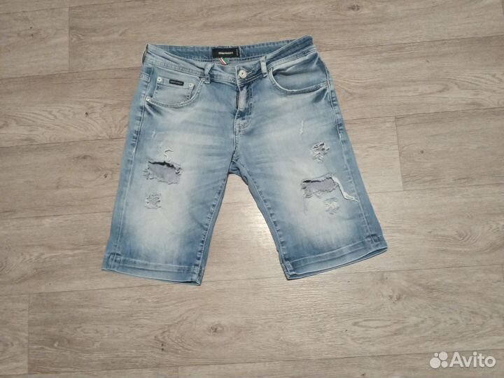 Джинсовые шорты