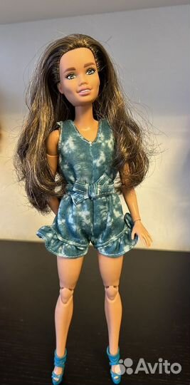 Кукла barbie GJL63 Кристи на теле петит мтм